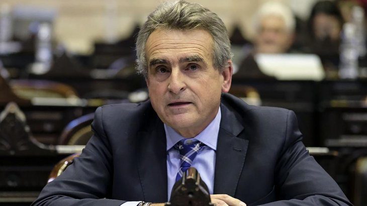 ROSSI DIJO QUE EL GOBIERNO BUSCA RETRASAR LA "SEGUNDA OLA"