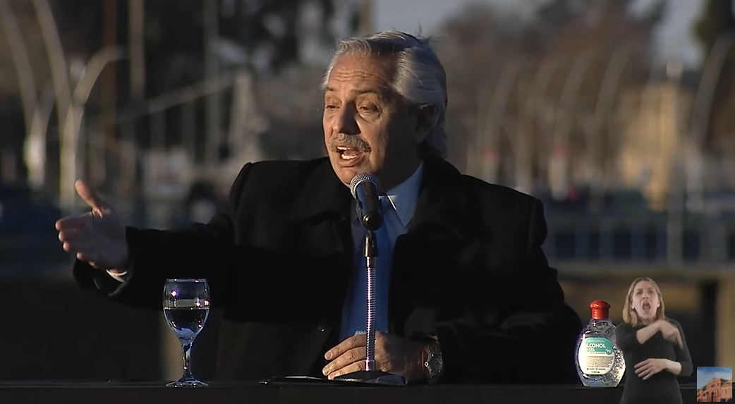 ALBERTO FERNÁNDEZ: “PUSIMOS DE PIE UN PAÍS QUE ESTABA ARRODILLADO”