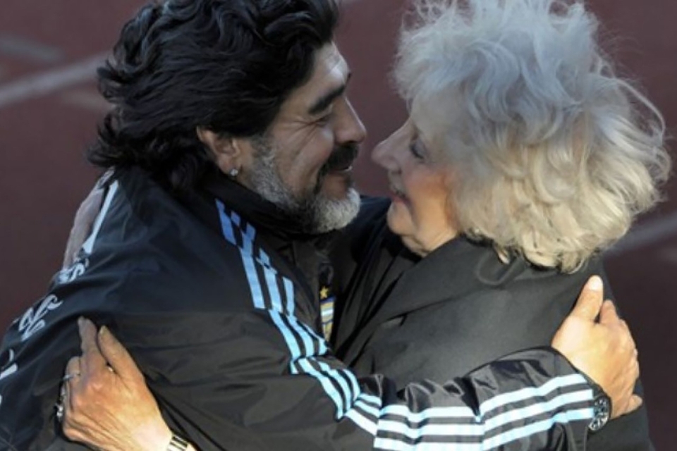 ESTELA DE CARLOTTO: “AGRADEZCO  A LA VIDA QUE ME PERMITIÓ CONOCER A DIEGO”