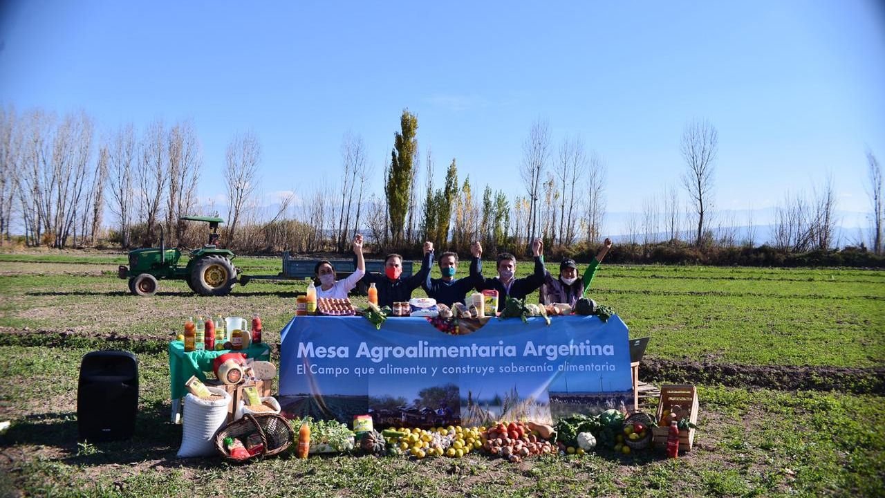 LANZAN LA MESA AGROALIMENTARIA ARGENTINA