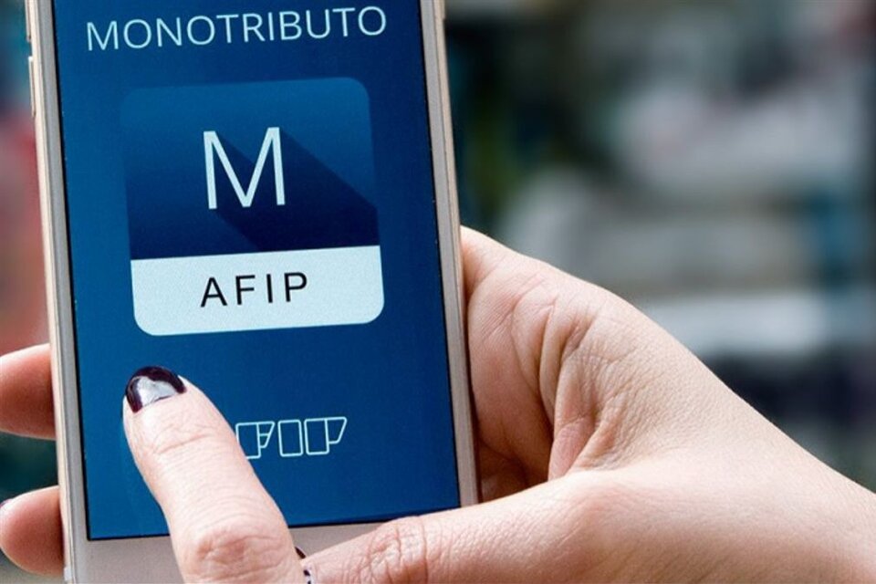 MONOTRIBUTO: CUESTIONAN QUE AFIP  NO COMUNICÓ LOS CAMBIOS