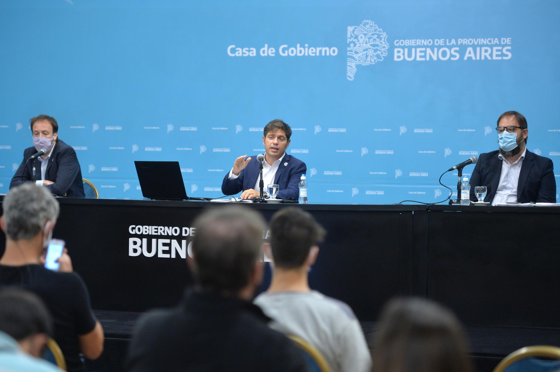 KICILLOF: "EL MODELO DE LOS GOBIERNOS NEOLIBERALES ES EL DE TARIFAZOS Y DEUDAS"