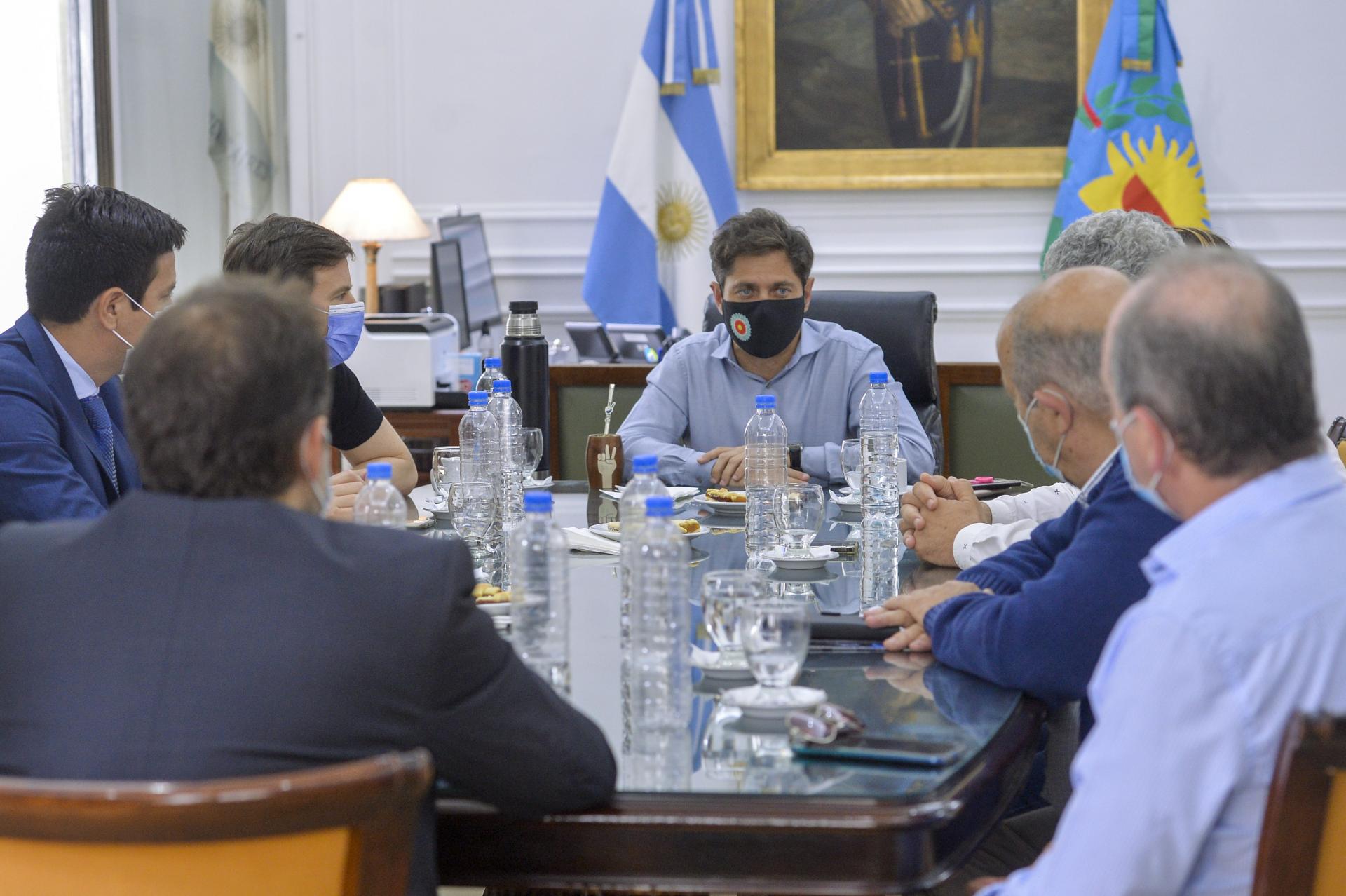 KICILLOF RECIBIÓ A INTENDENTES DE LA COSTA ATLÁNTICA