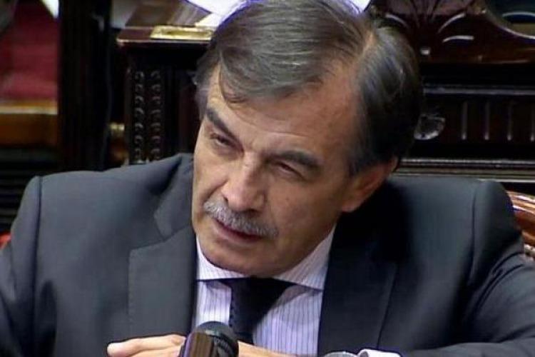 MIGUEL BAZZE "NO HAY SOCIOS MAYORITARIOS Y SOCIOS MINORITARIOS EN JUNTOS POR EL CAMBIO"
