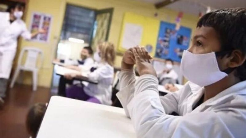 VILLEGAS: “LA VUELTA A LA PRESENCIALIDAD DEPENDERÁ DE LA CIRCULACIÓN VIRAL.”