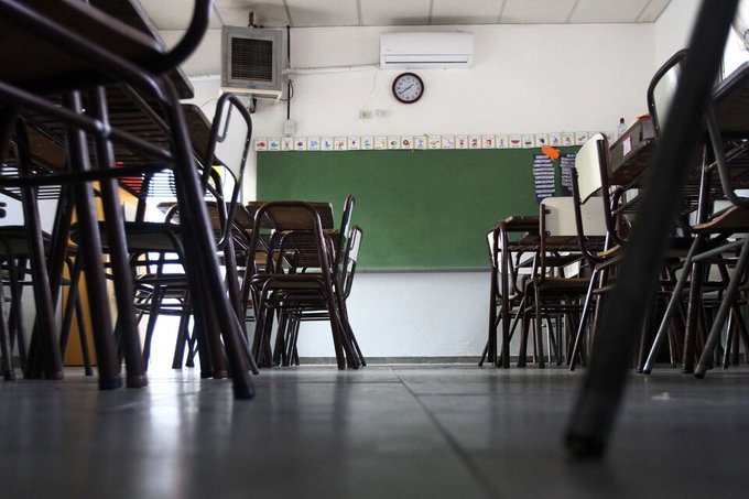 UN ESTUDIO DE CONICET MUESTRA QUE LA SUSPENSIÓN DE CLASES REDUCE SIGNIFICATIVAMENTE LOS CONTAGIOS