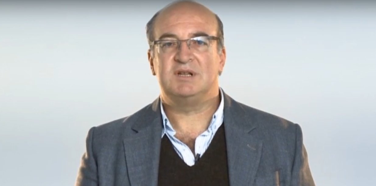 CLAUDIO PANELLA: “SON LOS SECTORES POPULARES LOS QUE CAMBIAN LA HISTORIA”