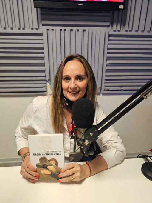 CARLA ECHICHURE: “MILEI TIENE UN PROBLEMA PSIQUIÁTRICO”