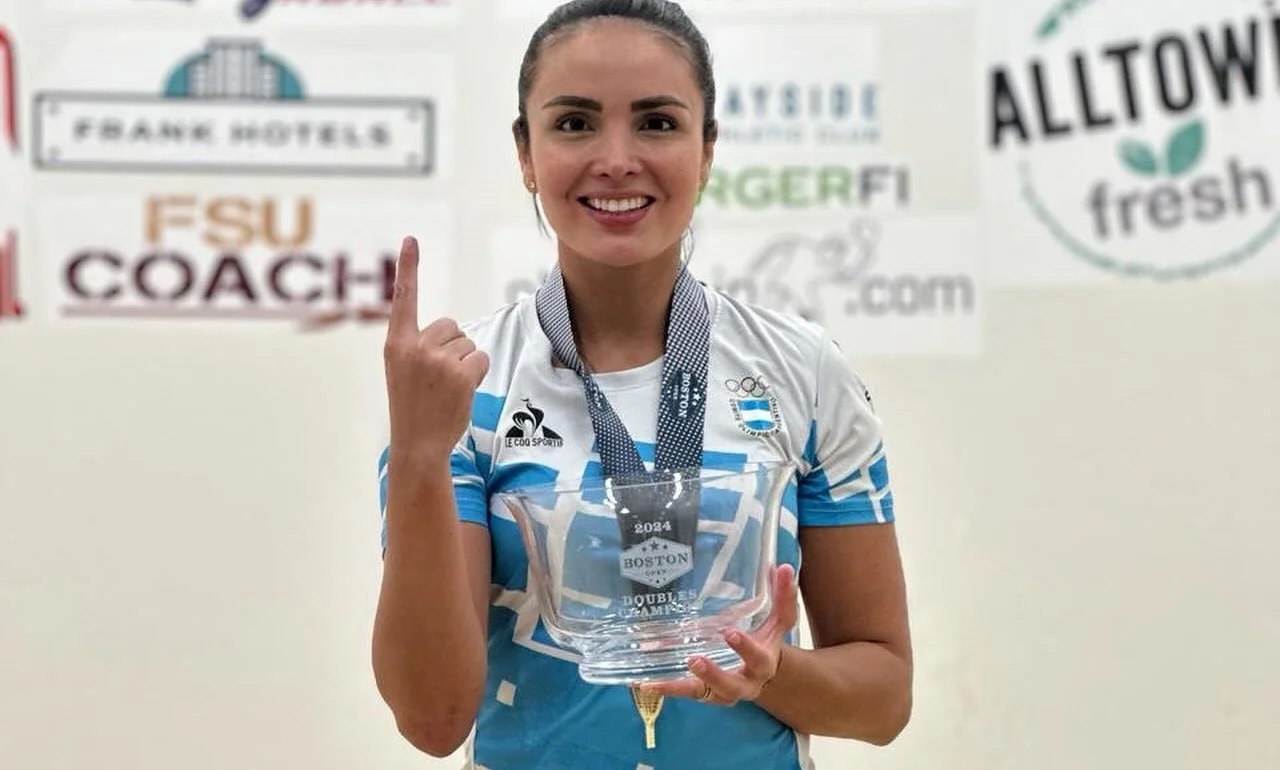 MARIA JOSÉ VARGAS: “SER LA N°1 ES LO QUE SIEMPRE SOÑÉ Y LO LOGRÉ LUEGO DE BATALLAR MUCHOS AÑOS”