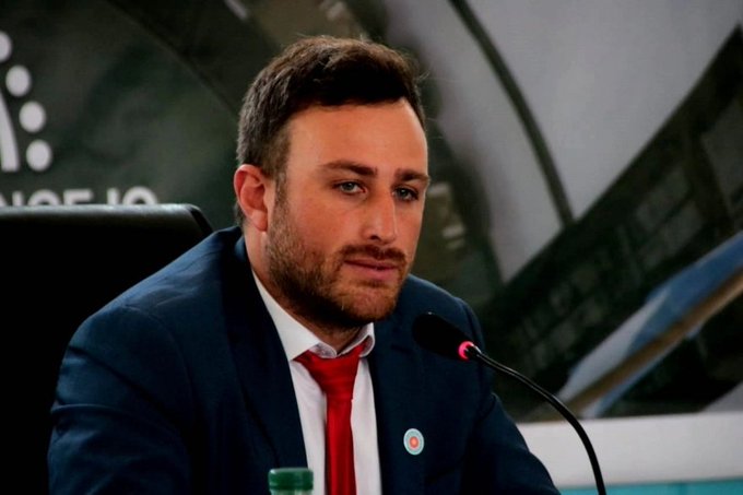 HERNÁN RALINQUEO: “EL ACOMPAÑAMIENTO DE LA GOBERNACIÓN ES ELEMENTAL”
