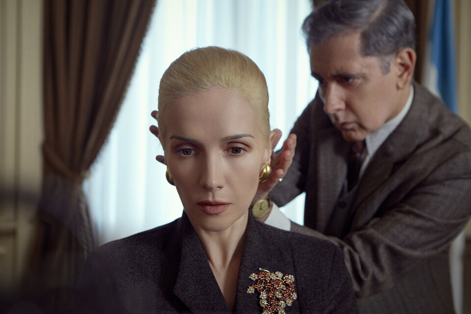 'SANTA EVITA', LA SERIE