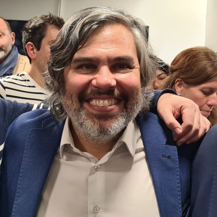MARIANO LOVELLI CELEBRÓ LA INAUGURACIÓN DE "CASA ABIERTA"