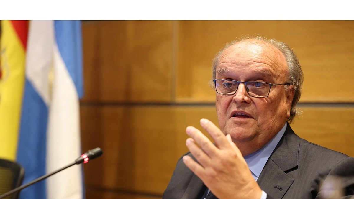 DE MENDIGUREN: “EL GOBIERNO BUSCA REDUCIR EL IMPACTO DE LA INFLACIÓN”