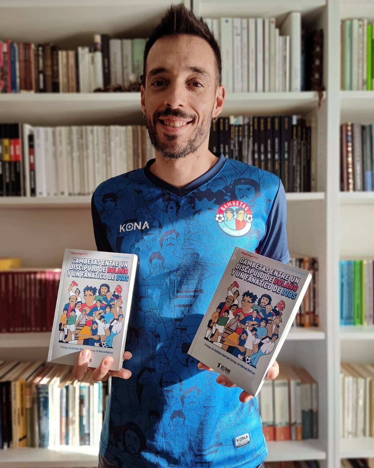 “ESCRIBIR JUNTOS ES COMO JUGAR AL FÚTBOL CON UN AMIGO”