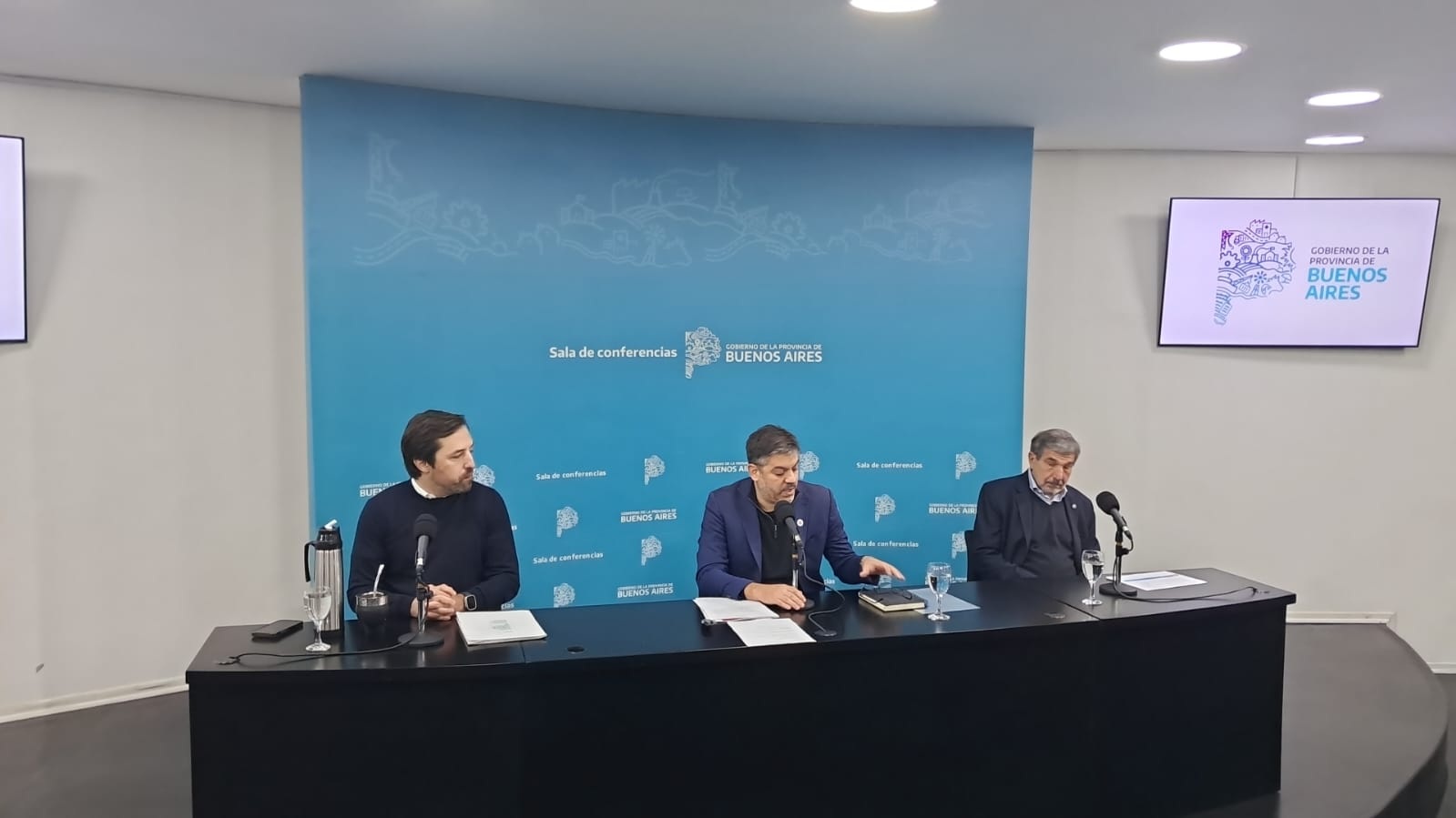 CARLOS BIANCO: “A ADORNI LO TUVIERON QUE SACAR PORQUE ESTABA PARANDO LA GESTIÓN”