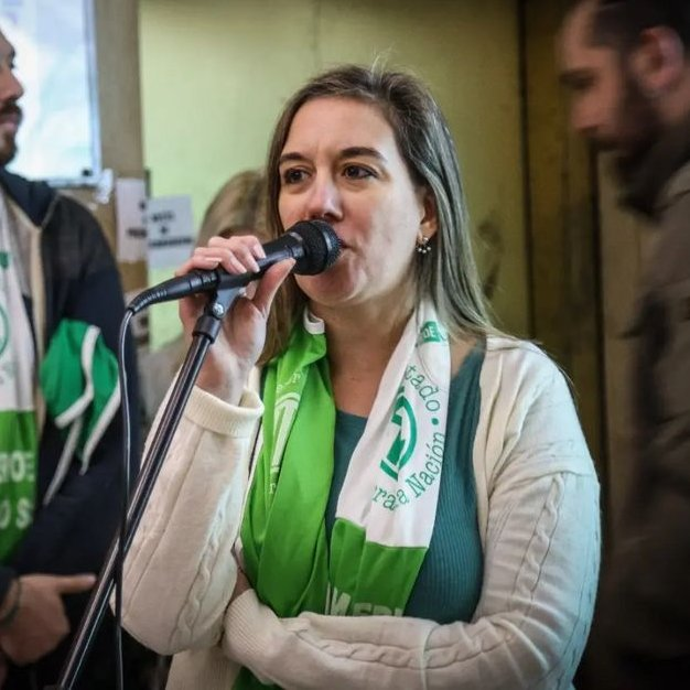 EL GOBIERNO VOLVIÓ A REPRIMIR UNA MANIFESTACIÓN DE TRABAJADORES