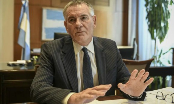 CARLOS CASTAGNETO: “EL CASO DE ADORNI TIENE QUE TERMINAR EN UNA MEGACAUSA”