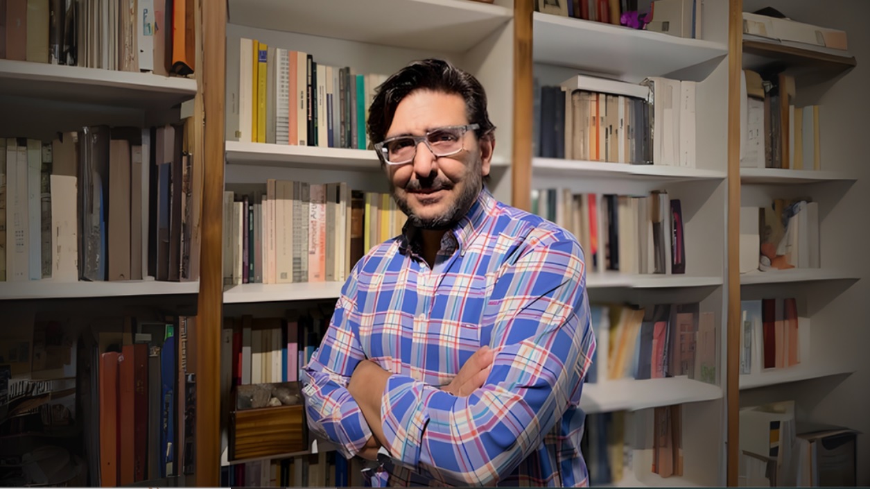 SERGIO MORRESI: "LA DERECHA SIEMPRE ESTUVO, PERO SE CANALIZABA A TRAVÉS DE LOS PARTIDOS TRADICIONALES"