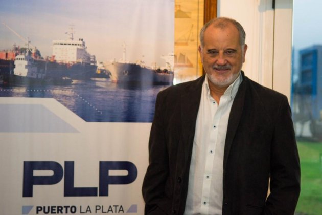 JOSÉ MARÍA LOJO: “SE JUEGA A FAVOR DE LOS INTERESES DE LAS MULTINACIONALES QUE CONTROLAN EL NEGOCIO”