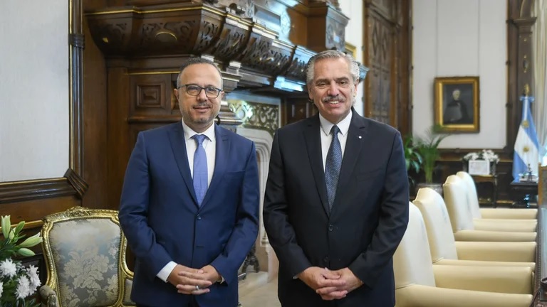 ANTONIO ARACRE: “EL FUTURO EN ARGENTINA PASA POR CAMBIAR LA LÓGICA DEL GOBIERNO ANTERIOR”