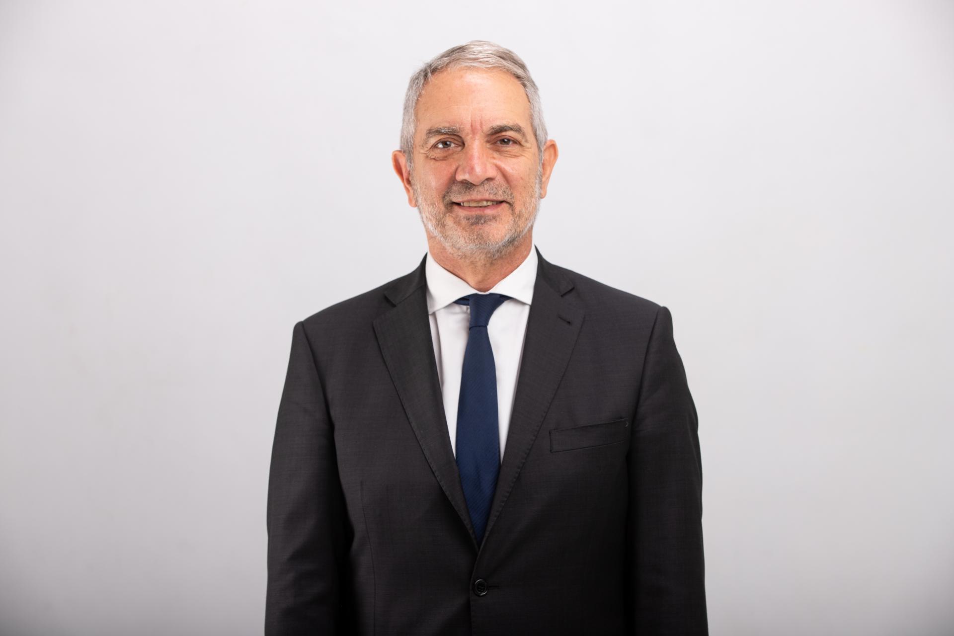 JULIO ALAK ACUSÓ A JULIO GARRO DE QUERER “HACER DESAPARECER A LA OPOSICIÓN”