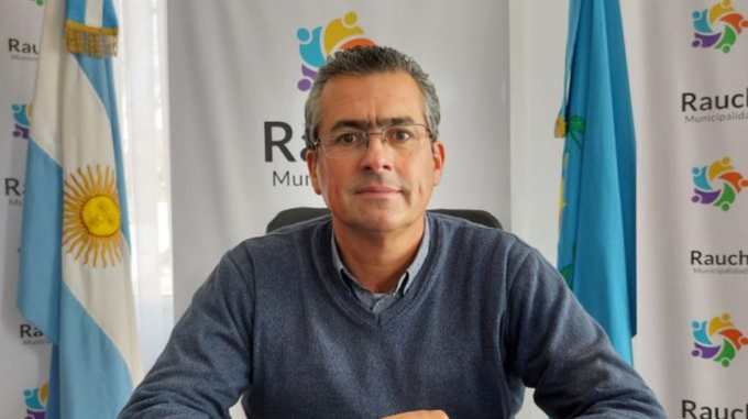 INTENDENTES RADICALES PIDEN SUSPENDER LAS PASO Y DESDOBLAR LA ELECCIÓN