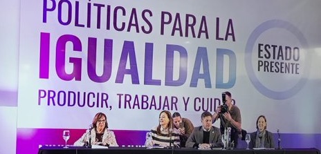 AXEL KICILLOF HOMENAJEÓ AL INDIO SOLARI