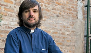 PADRE PEPE DI PAOLA: LA INFLACIÓN “COMPLICA EL DÍA A DÍA” EN LOS BARRIOS POPULARES