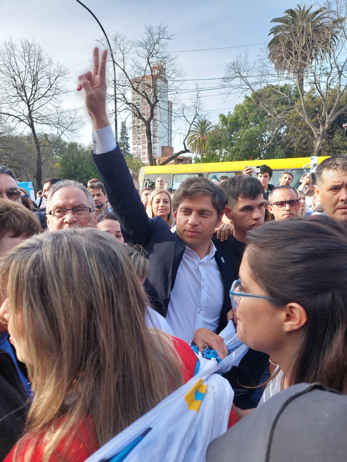 KICILLOF PARTICIPÓ DE LA MARCHA POR LOS 46 AÑOS DE LA NOCHE DE LOS LÁPICES