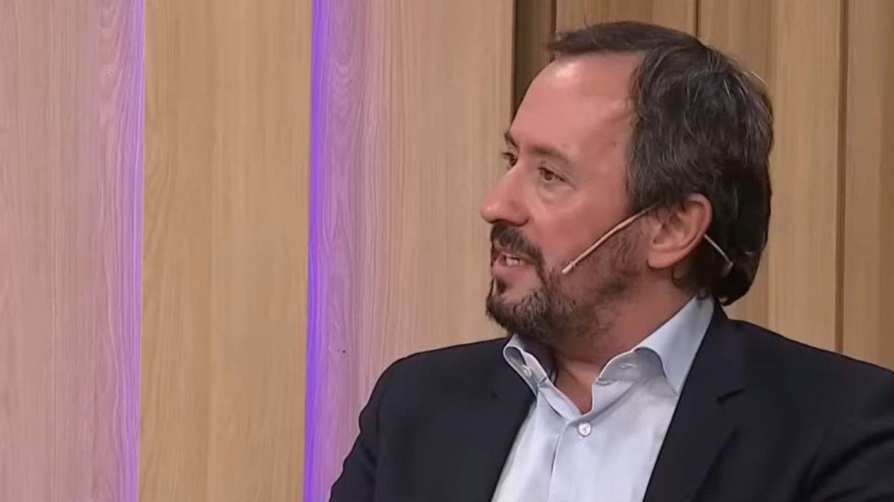 "MILEI TIENE UN LIDERAZGO QUE ES OUTSIDER DE LA POLÍTICA NACIONAL"