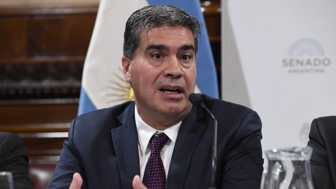AUMENTA LA PRESIÓN DE LA OPOSICIÓN PARA SACAR DEL GOBIERNO A MANUEL ADORNI