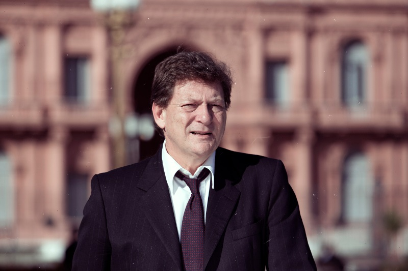 OSMAR NÚÑEZ: "NUNCA HAY QUE DESCUIDAR LA DEMOCRACIA"