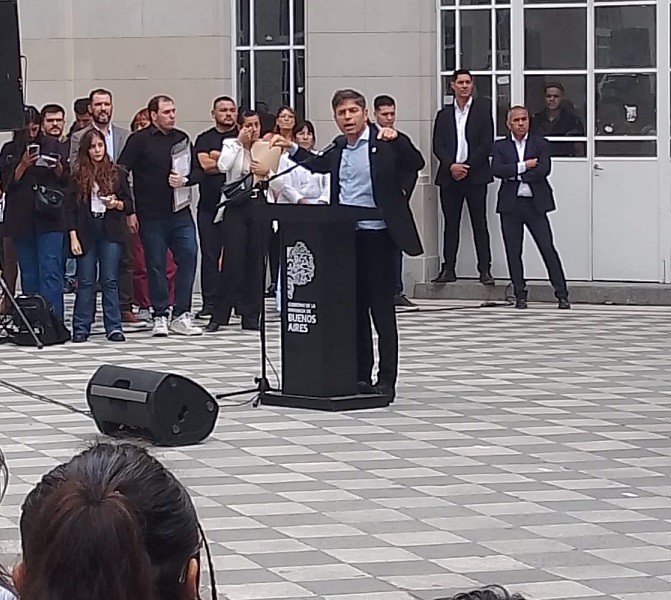 KICILLOF INAUGURÓ LAS OBRAS DE RESTAURACIÓN EN EL NORMAL Nº1