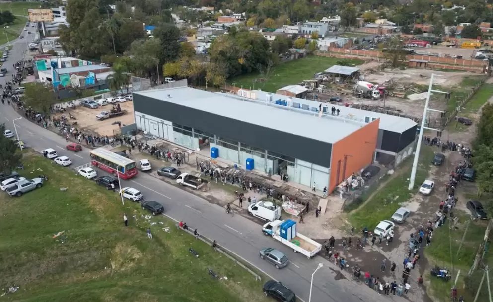 3 MIL PERSONAS SE PRESENTARON PARA CUBRIR 60 PUESTOS DE TRABAJO EN UN FRIGORÍFICO