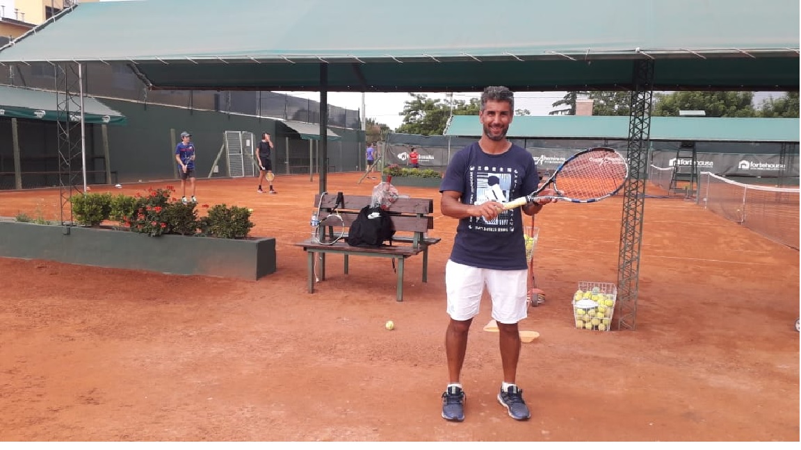 LEANDRO VERÓN: “ESTOS TORNEOS SON UN TRAMPOLÍN PARA SALTAR A LAS GRANDES LIGAS DEL TENIS PROFESIONAL”