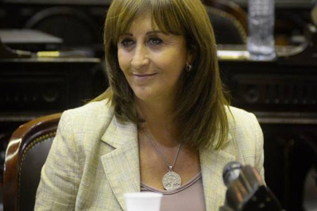 MIRTA TUNDIS: "CON EL BONO SE AYUDA AL 70% DE LOS QUE MENOS TIENEN"