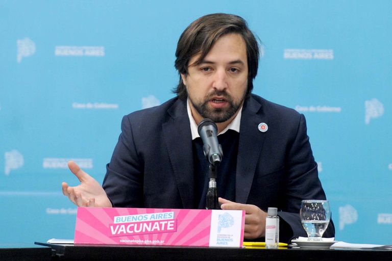 NICOLÁS KREPLAK:" LA VACUNACIÓN ENTRE JULIO Y AGOSTO FUE ESPECTACULAR"