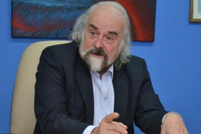 RICARDO ROUVIER: “QUIEN OCUPE EL LUGAR DEL CENTRO VA A GANAR LAS ELECCIONES EN 2023”