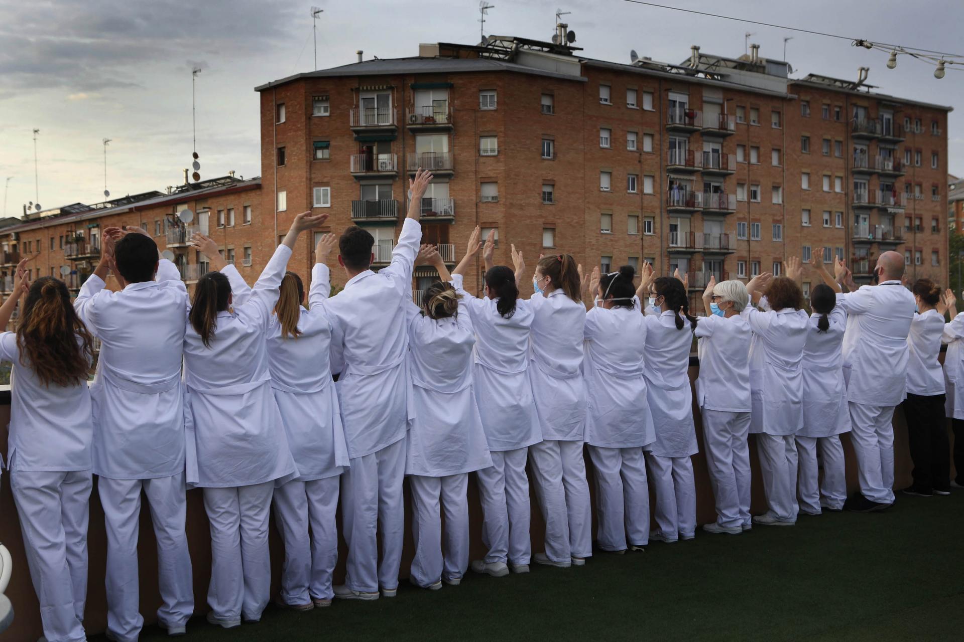 LAS CLÍNICAS PRIVADAS LE PIDEN AYUDA AL GOBIERNO