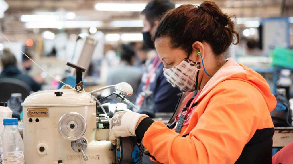 INDAGAN SOBRE CÓMO SERÁ LA VUELTA AL TRABAJO PRESENCIAL