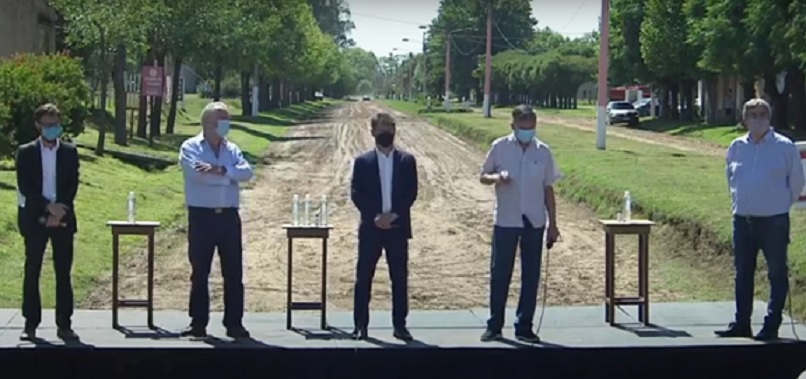 KICILLOF PRESENTÓ EL PLAN ESTRATÉGICO PARA MEJORAR LOS CAMINOS RURALES