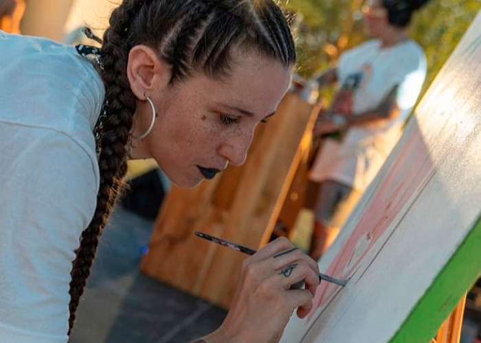 FINDE LLEGA A LA PLATA CON UNA ACTIVIDAD ESPECIAL CON ARTISTAS LOCALES