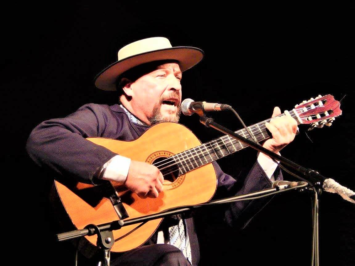 URIBELARREA PRESENTA AL PAYADOR DE CAÑUELAS