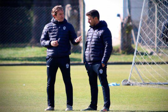 MARIANO MESSERA: "LA SOLUCIÓN SIEMPRE LA TIENE EL CUERPO TÉCNICO Y EL PLANTEL"