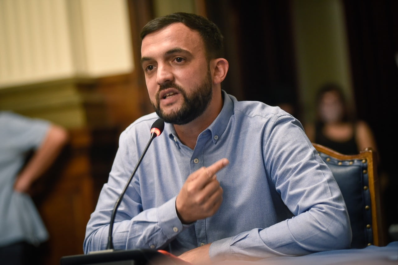 GROSSO: “LA LEY DE ETIQUETADO TIENE RESISTENCIA DE LA INDUSTRIA ALIMENTARIA”