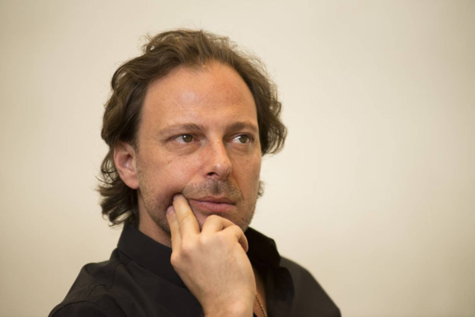 MARIANO STOLKINER PRESENTÓ "EL AÑO DE RICARDO"
