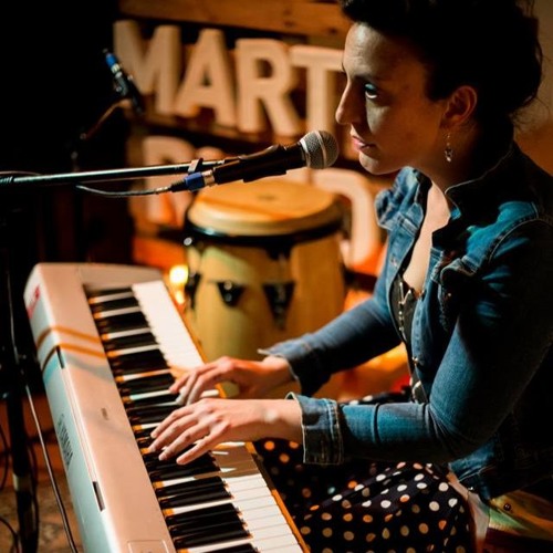 “LA CUMBIA ESTÁ MÁS CERCA DE VIVALDI DE LO QUE SE CREE”