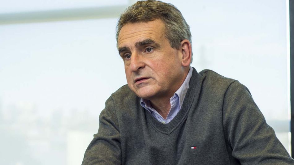 ROSSI APOYÓ LA RENOVACIÓN DEL GABINETE: “SON TODOS DIRIGENTES CON EXPERIENCIA Y VOLUMEN POLÍTICO”