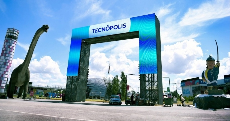 TECNÓPOLIS REABRE SUS PUERTAS CON UNA VARIADA AGENDA CULTURAL Y ARTÍSTICA